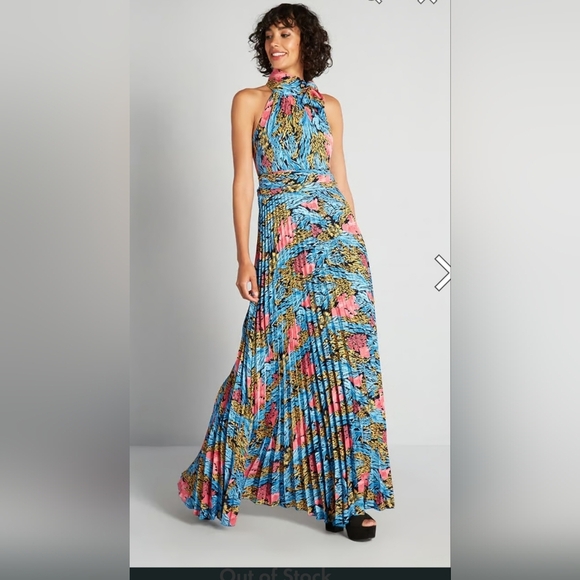 FOREVER UNIQUE Brighter Than the Sun Maxi Dress In Blue Floral. Size 10 NWT - Picture 4 of 16